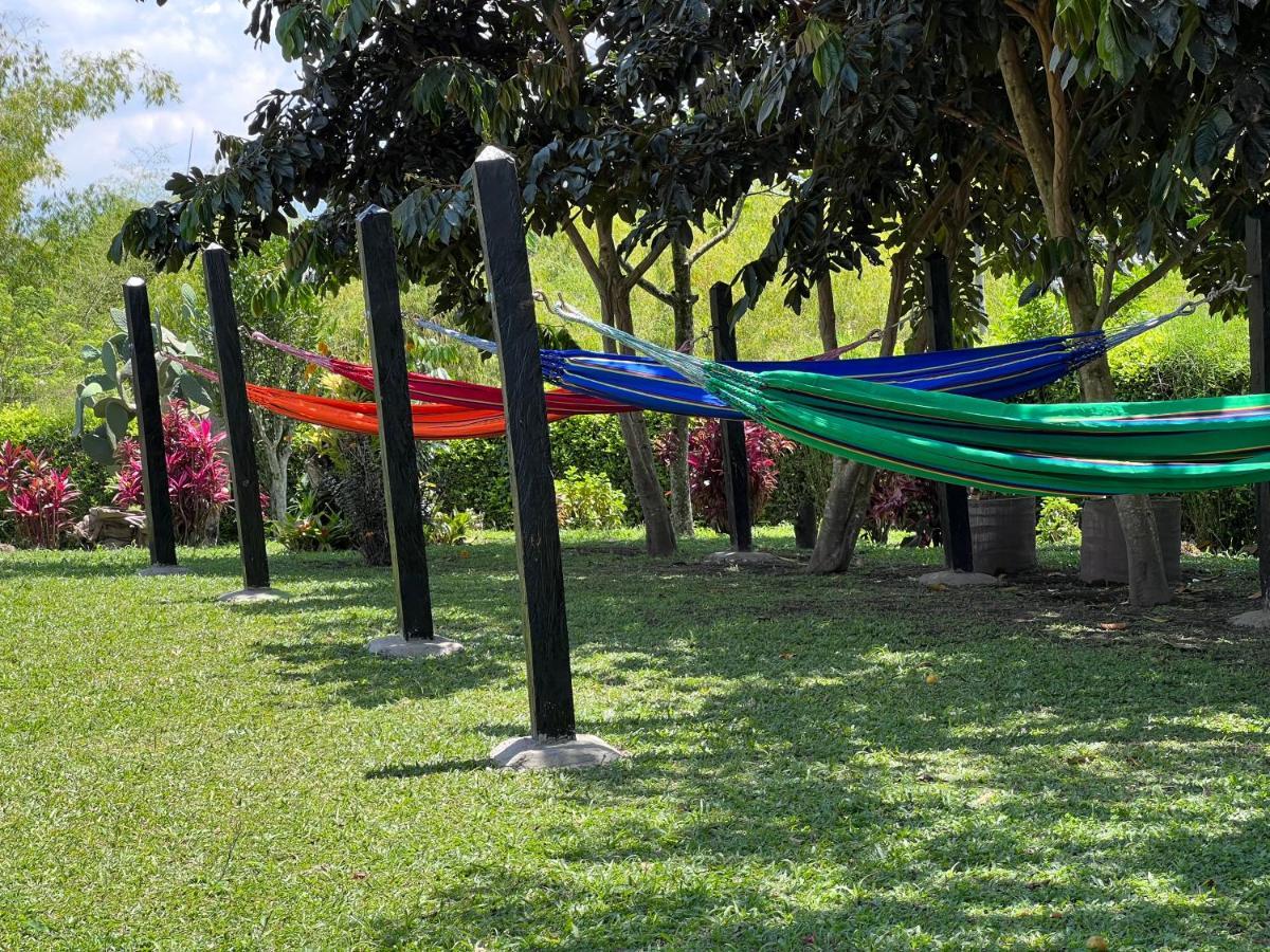 Alojamiento Campestre Hawaii Montenegro Exterior foto