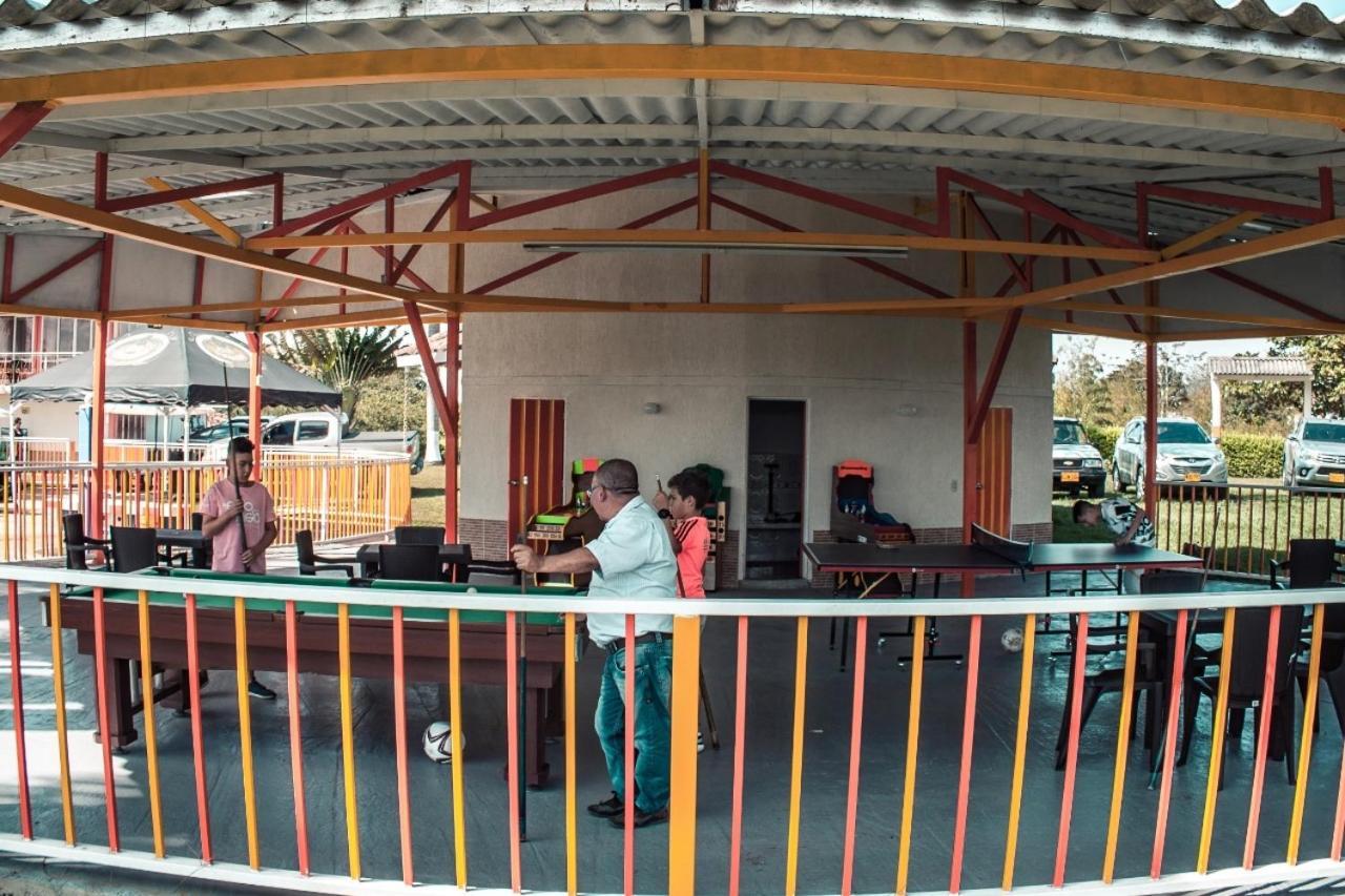 Alojamiento Campestre Hawaii Montenegro Exterior foto